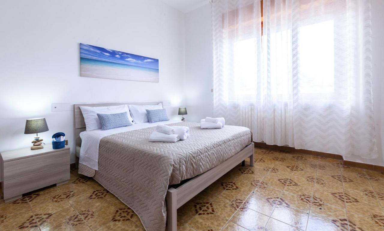 Lupomonaco Rooms Veglie Exterior foto